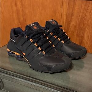 Nike Men's Black and Orange Athletic Shoes